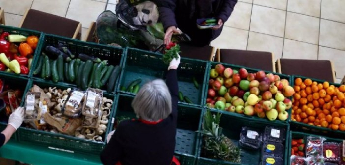 Food Pass προ των πυλών: Επίδομα τροφίμων 300 ευρώ σε χαμηλοσυνταξιούχους κι ανέργους έως τα Χριστούγεννα