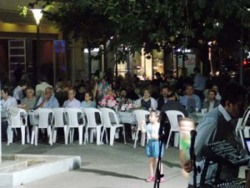 Στις 9 Ιουνίου η “Λαϊκή Γιορτή” στην πλατεία Χατζοπούλου