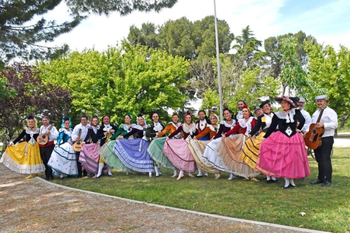 Διεθνές Φεστιβάλ Παραδοσιακών Χορών. Καλωσόρισμα από το Δήμαρχο Αγρινίου  στα μέλη των ξένων χορευτικών.