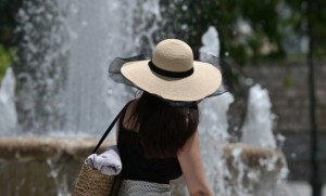 Καιρός: Με άνοδο της θερμοκρασίας ξεκινάει η εβδομάδα - Επιστρέφει η σκόνη από Τετάρτη