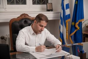 Μήνυμα του προέδρου του δημοτικού συμβουλίου Αγρινίου Βασίλη Φωτάκη για την 25η Μαρτίου