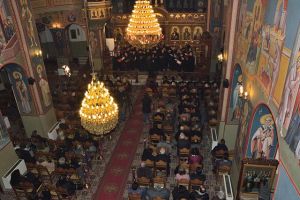 Πλήθος κόσμου στον Ι.Ν. Αγίου Χριστοφόρου Αγρινίου για την εκδήλωση στη μνήμη του Λουκά Σκιαδά