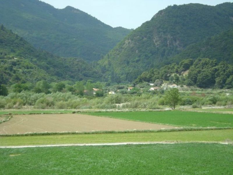 Παραδείσι Αγρινίου, το όμορφο γραφικό χωριό που κλέβει τις εντυπώσεις