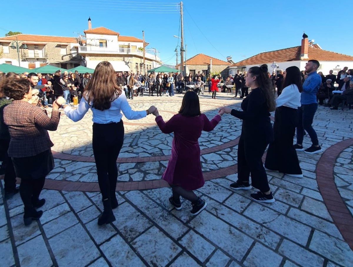 Πέρασαν καλά και εορταστικά στην 18η Γιορτή Τσιγαρίδας στις Φυτείες την 2η μέρα των Χριστουγέννων (φωτο)