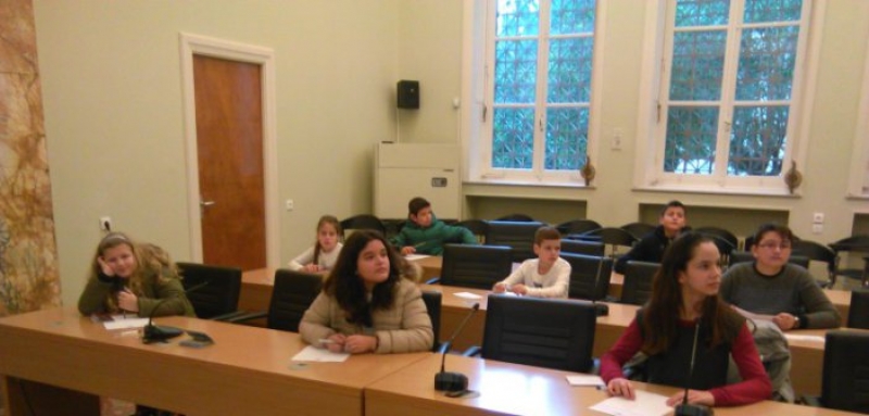 Αγρίνιο: Σε εξέλιξη τεστ νοημοσύνης για ενήλικες και παιδιά-Το απόγευμα η ημερίδα (ΔΕΙΤΕ ΦΩΤΟ)