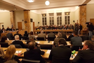 Δήλωση του προέδρου του Δημοτικού Συμβουλίου Νίκου Καζαντζή σχετικά με την αποχώρηση της παράταξης «Αγρίνιο Μπορείς» από τη συνεδρίαση του ΔΣ.