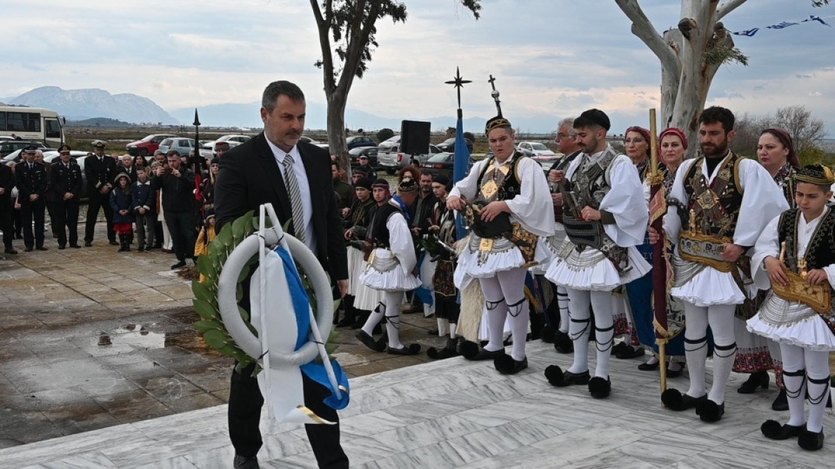 Με μεγαλοπρέπεια τιμήθηκε η 198η επέτειος από τη Μάχη του Ντολμά στο Αιτωλικό