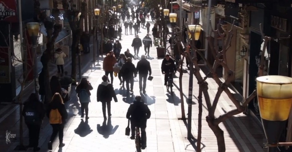 Δημογραφικό: Τα 3 σενάρια για τις γεννήσεις το 2050 και οι περιοχές της Ελλάδας που εκπέμπουν SOS