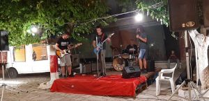 Εκδήλωση της ΚΝΕ στον Αστακό για τον αθλητισμό με ροκ συναυλία και λαϊκό γλέντι (φωτο)