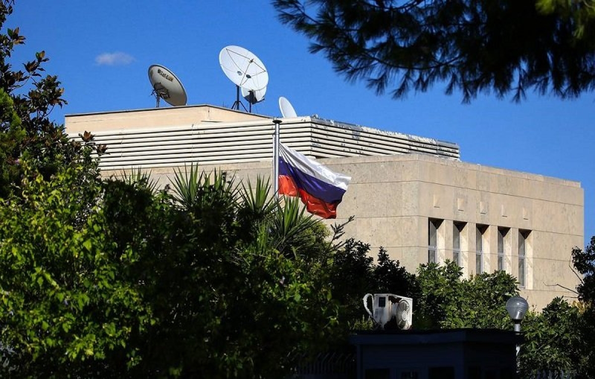Πόλεμος στην Ουκρανία: Επίθεση της ρωσικής πρεσβείας στην ελληνική κυβέρνηση – «Ας συνέλθουν»