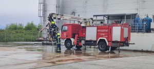 Αγρίνιο: Μεγάλη φωτιά σε εργοστάσιο στο Παναιτώλιο – Με επιτυχία άσκηση της Πυροσβεστικής