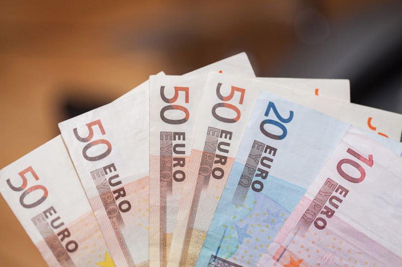 Κοινωνικό Μέρισμα: Μπροστά σε τελικές αποφάσεις η κυβέρνηση – Ποιοι θα λάβουν μέχρι και 700 ευρώ