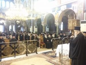 Ιερατική Σύναξη στην Ιερά Μητρόπολη: Ψήφισμα – Διαμαρτυρία προς τον Υπουργό Παιδείας