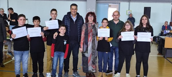 Με τη συμμετοχή 28 σχολείων από τη Δυτική Ελλάδα διεξήχθη ο 11ος Περιφερειακός Διαγωνισμός Εκπαιδευτικής Ρομποτικής με θέμα «Εάν μπορούμε να επιζήσουμε στον πλανήτη Άρη», στο Κλειστό Γήπεδο Μπάσκετ Αγρινίου.