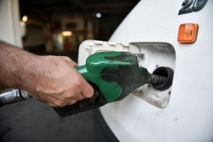 Fuel Pass: «Κλειδώνει» νέα επιδότηση καυσίμων από τον Ιούλιο