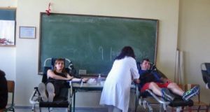 Εθελοντική Αιμοδοσία στο 8ο Δημοτικό Σχολείο Αγρινίου (Φωτογραφίες)
