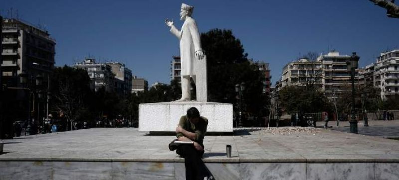 Ο ένας στους τέσσερις νέους 20-24 ετών στην Ελλάδα, είναι εκτός εργασίας και εκπαίδευσης