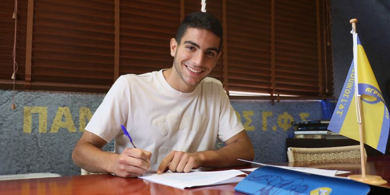 Τετραετές συμβόλαιο στον Παναιτωλικό ο Χρ. Μπελεβώνης