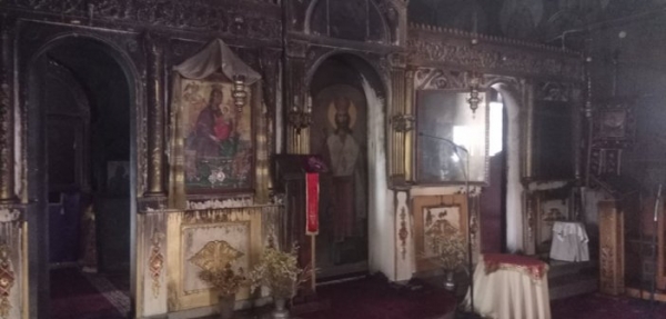 Φωτιά στη Ι. Μ. Παναγίας Κατερινούς στη Γαβαλού – Κάηκε το εσωτερικό της εκκλησίας