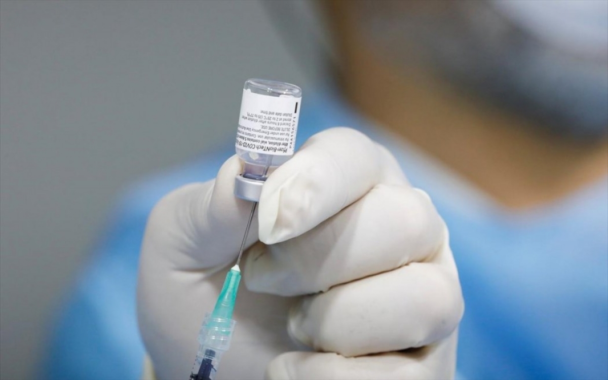 Κατ’ οίκον εμβολιασμοί σε Παλαιομάνινα, Κατοχή και Νεοχώρι