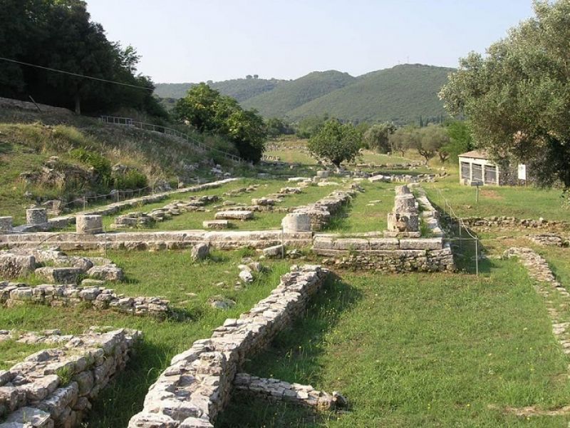 Η Βουλή στηρίζει την επανεκκίνηση των ανασκαφών στον αρχαιολογικό χώρο Θέρμου