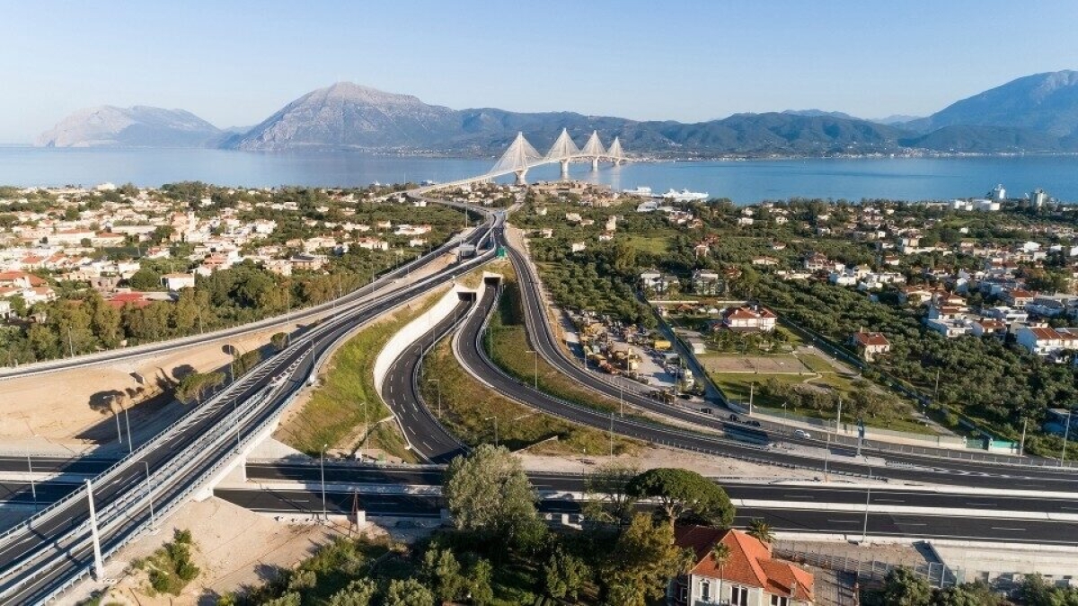 Ολιγόωροι νυχτερινοί αποκλεισμοί σε Κλάδο Εξόδου του Κόμβου Ρίου