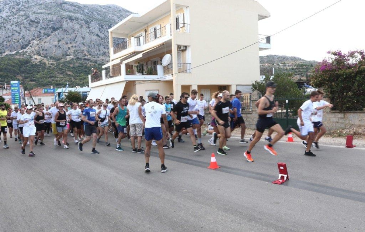 Αστακός: Μεγάλη η συμμετοχή στον 4ο λαϊκό αγώνα δρόμου «Παντελής Καρασεβδάς» (εικόνες)