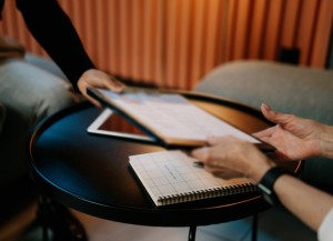 Πάνω από 1.000 θέσεις εργασίας στην 49η «Ημέρα Καριέρας» της ΔΥΠΑ