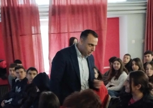2ο Γυμνάσιο Αγρινίου: Μαθητές ενημερώθηκαν για τα μέτρα ασφάλειας στον κυβερνοχώρο