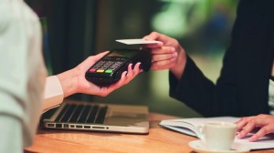 Eσοδα 3,9 δισ. ευρώ από πάταξη της φοροδιαφυγής