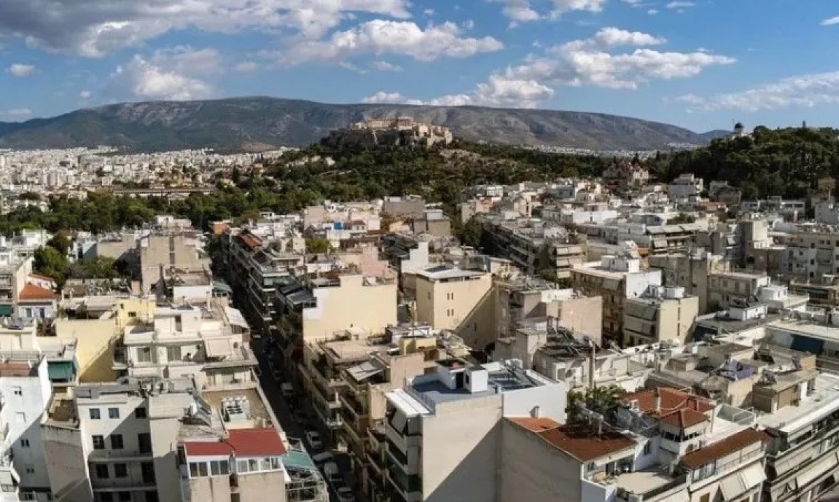 7 στους 10 Έλληνες ηλικίας 18-34 ετών ζουν στο παιδικό δωμάτιο - Πάνω από 400 ευρώ τα ενοίκια για τους νέους